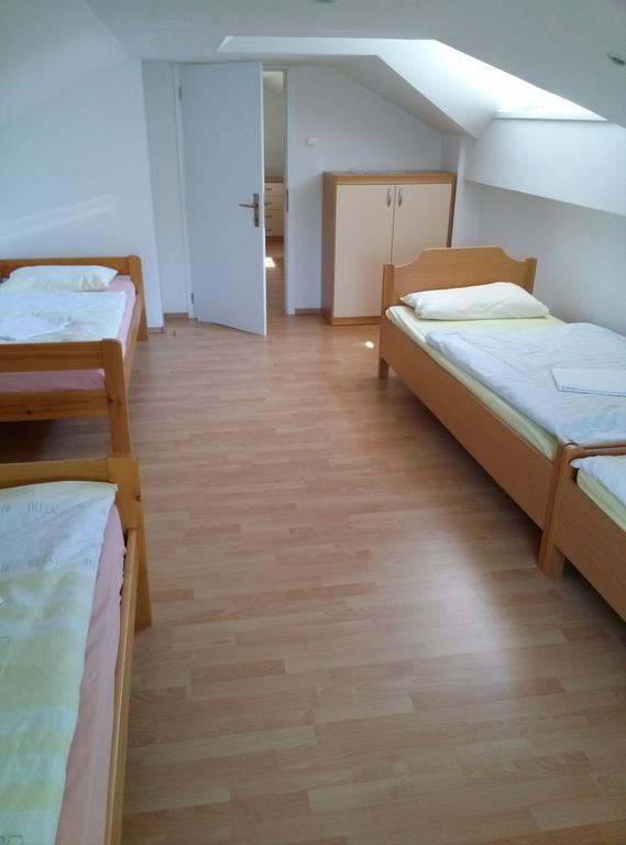 Bed And Breakfast Spelca Pivka Ruang foto